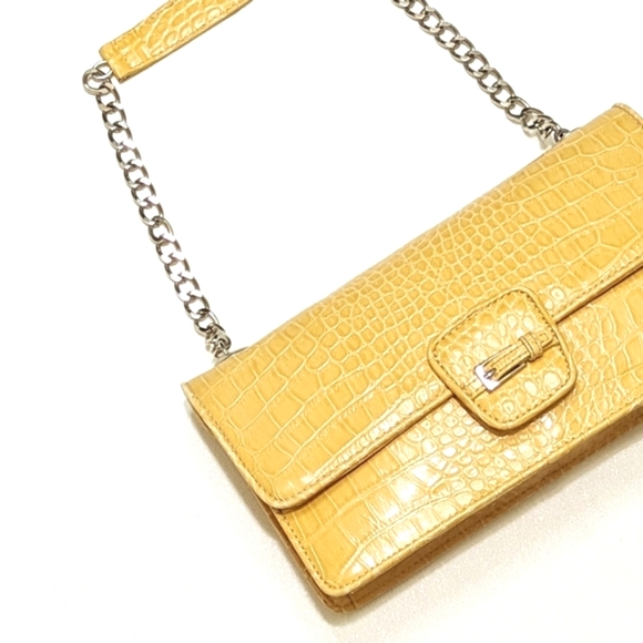 Liz Claiborne Handbags - Vintage Liz Claiborne Purse